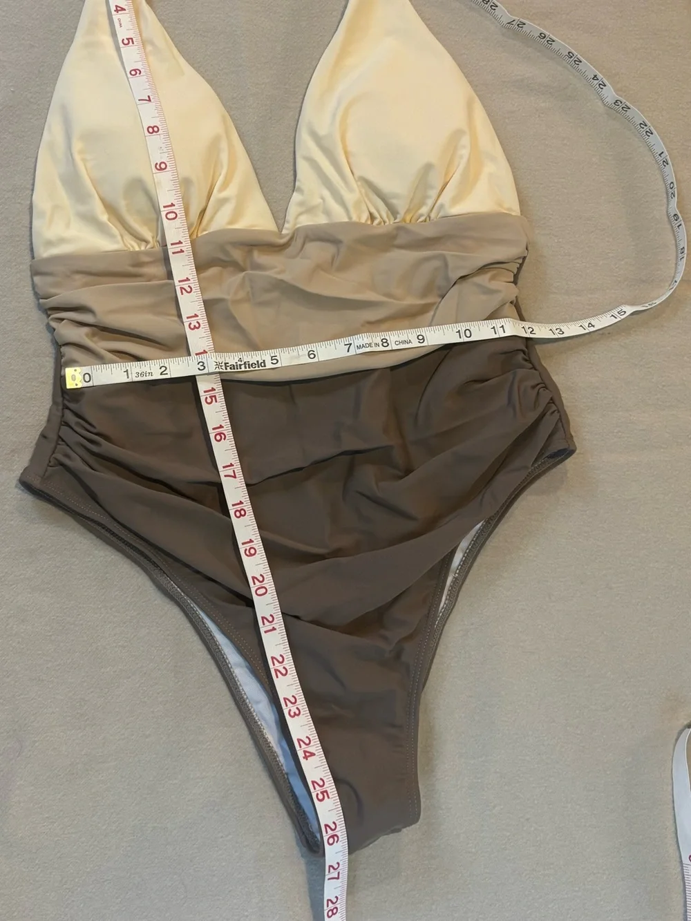 Cupshe Colorblock Halter One-Piece Swimsuit in Cream, Tan, and Brown Size L